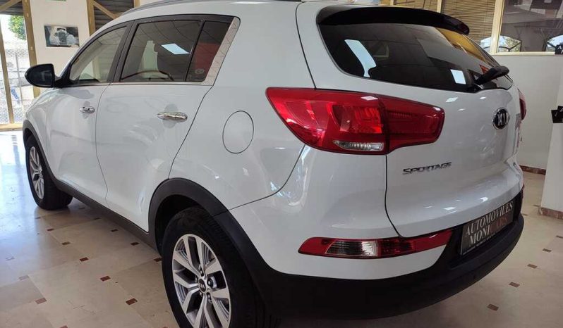 KIA SPORTAGE X-TECH lleno