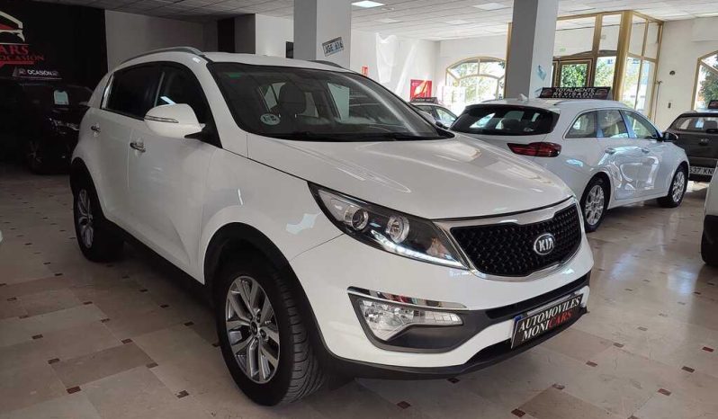 KIA SPORTAGE X-TECH lleno