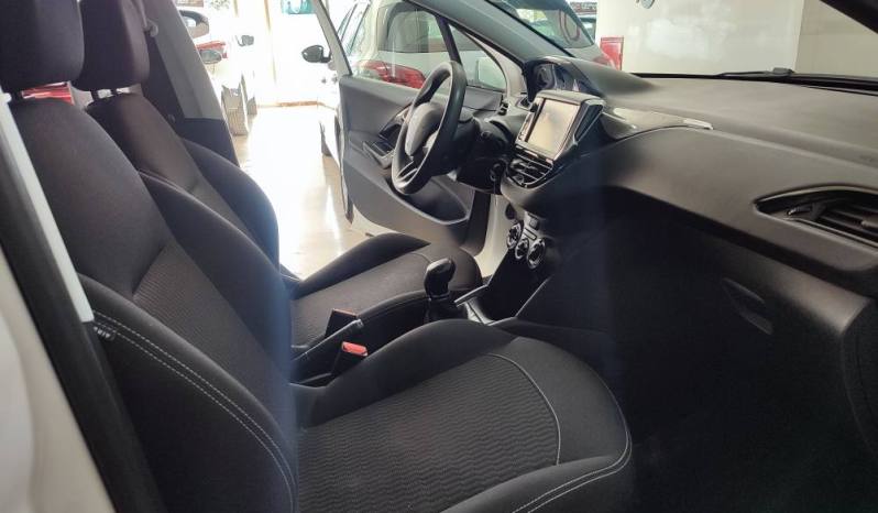 PEUGEOT 208 lleno