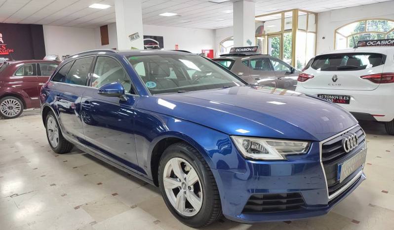 AUDI A4 AVANT ULTRA ADVANCE EDITION lleno