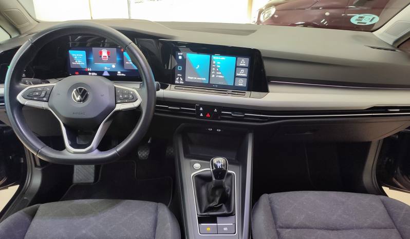 VOLKSWAGEN GOLF VIII LIFE lleno