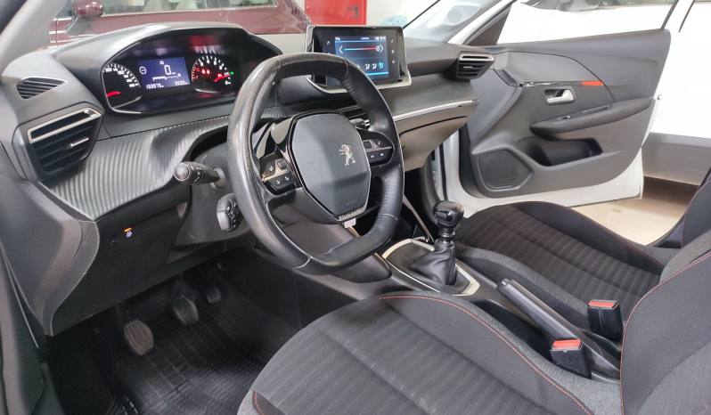 PEUGEOT 208 lleno