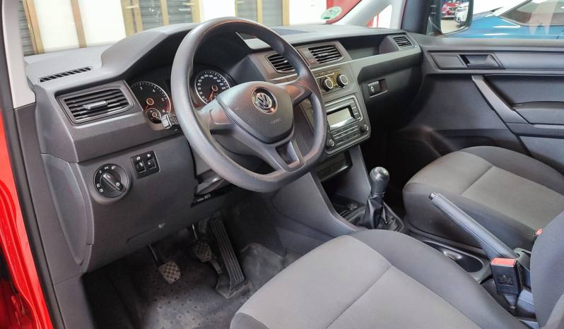 VOLKSWAGEN CADDY KASTEN BLUEMOTION lleno