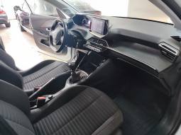 PEUGEOT 208 lleno