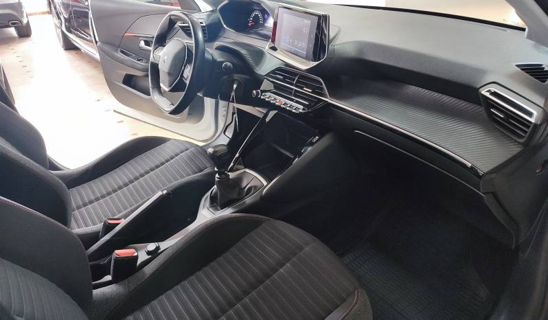 PEUGEOT 208 lleno