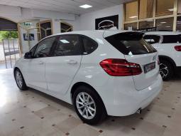 BMW 216d ACTIVE TOURER lleno