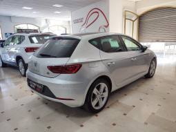 SEAT LEON FR PLUS lleno