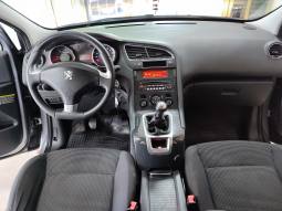 PEUGEOT 5008 STYLE lleno