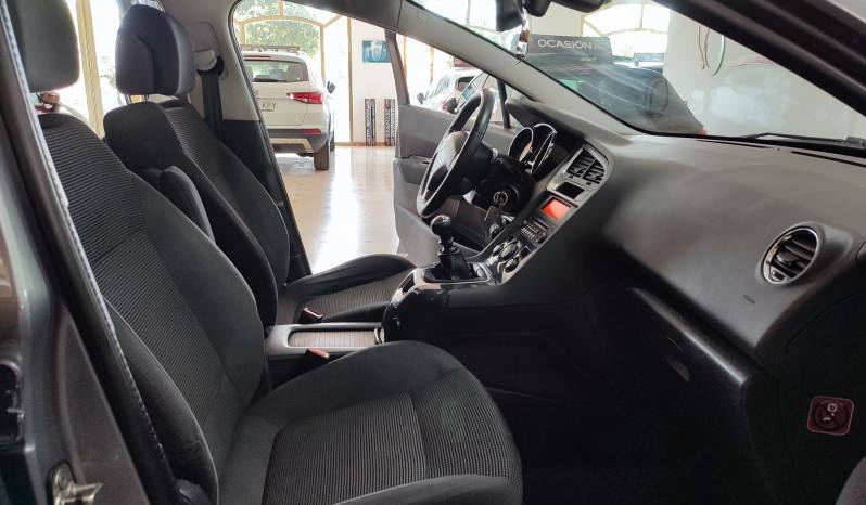 PEUGEOT 5008 STYLE lleno