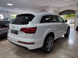 AUDI Q7 ADVANCE lleno
