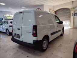 PEUGEOT PARTNER lleno