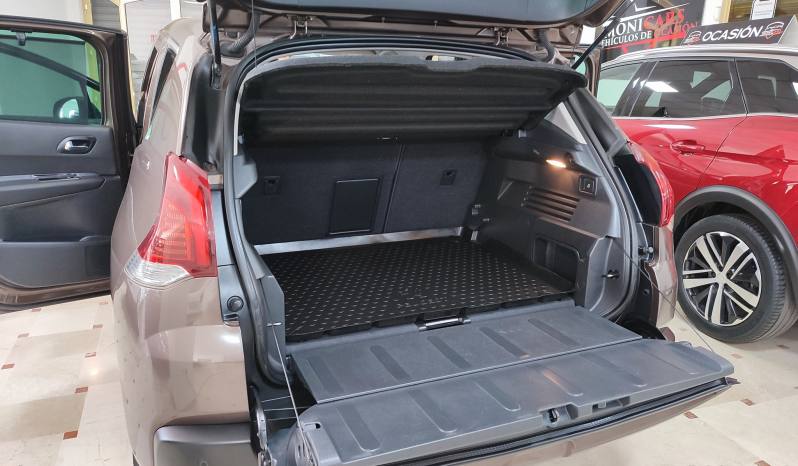 PEUGEOT 3008 ALLURE lleno