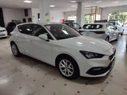 SEAT LEON REFERENCE GO lleno