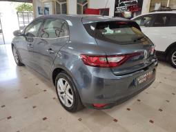 RENAULT MEGANE lleno