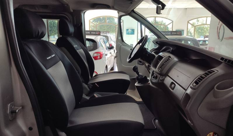 NISSAN PRIMASTAR lleno