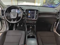VOLVO XC40 R-DESIGN T3 lleno
