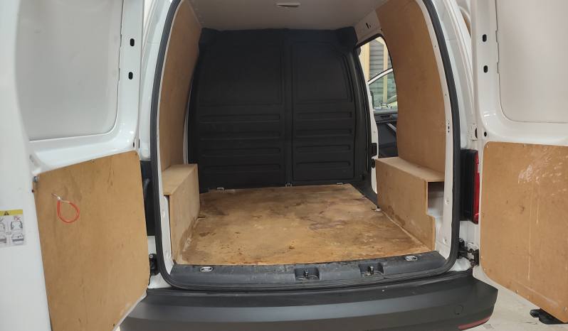 VOLKSWAGEN CADDY lleno