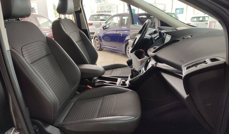 FORD KUGA TITANIUM lleno
