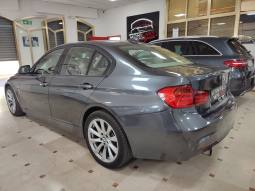 BMW 335i lleno