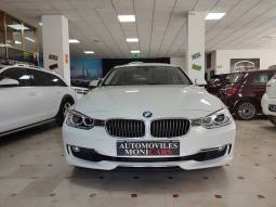 BMW 320i Luxury lleno