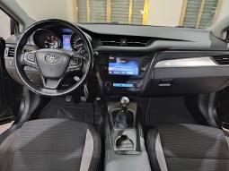 TOYOTA AVENSIS 2.0 D-4D ADVANCE lleno