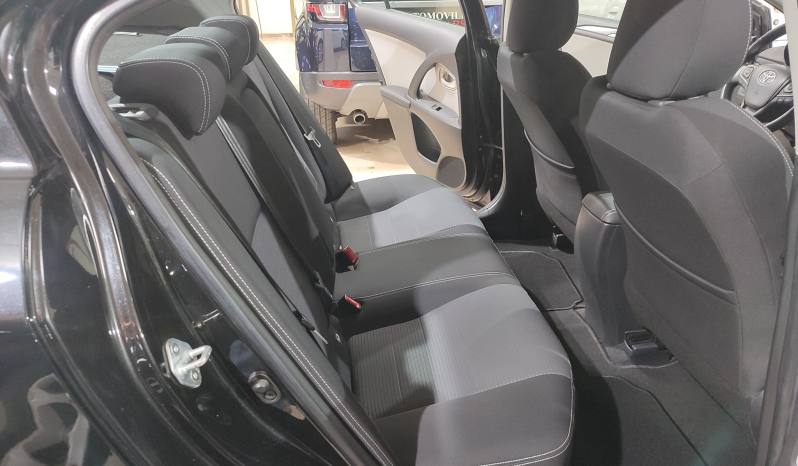 TOYOTA AVENSIS 2.0 D-4D ADVANCE lleno
