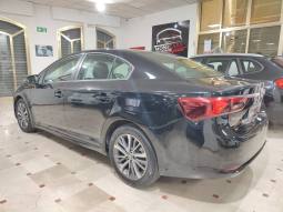 TOYOTA AVENSIS 2.0 D-4D ADVANCE lleno