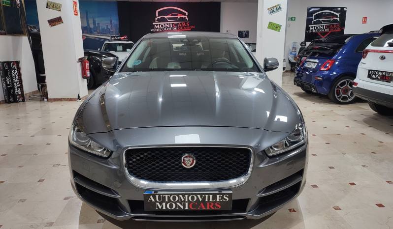 JAGUAR XE lleno