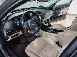 JAGUAR XE lleno