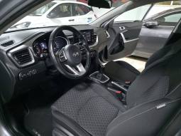 KIA XCEED DRIVE lleno