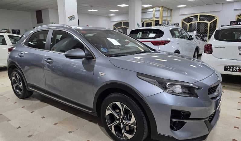 KIA XCEED DRIVE lleno