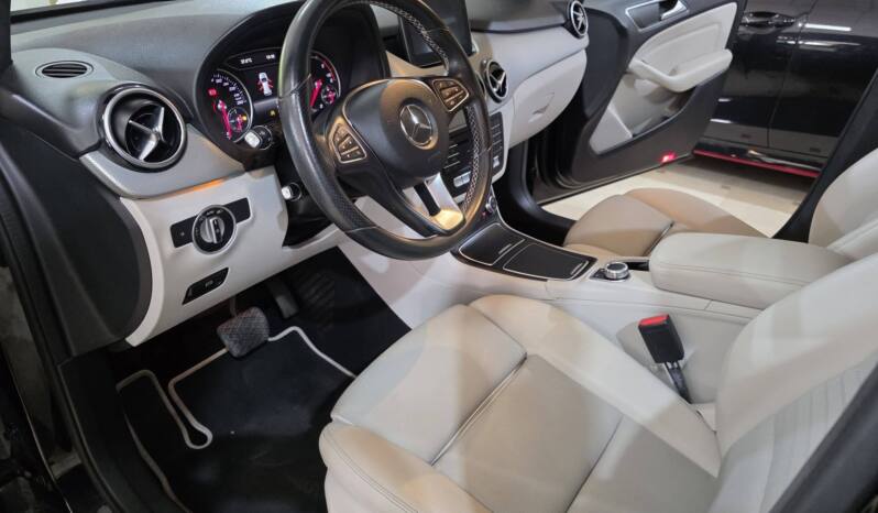 MERCEDES-BENZ B180CDI lleno