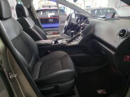 PEUGEOT 3008 ALLURE lleno