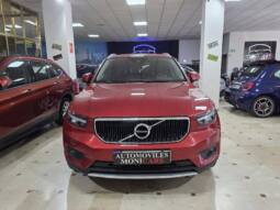 VOLVO XC40 D3 Business plus lleno