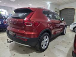 VOLVO XC40 D3 Business plus lleno