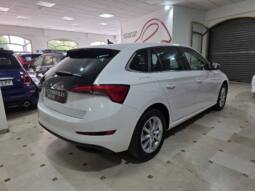 SKODA SCALA AMBITION lleno