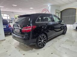 MERCEDES-BENZ B180CDI lleno