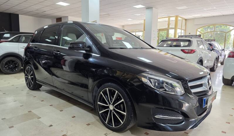 MERCEDES-BENZ B180CDI lleno