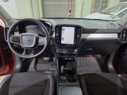 VOLVO XC40 D3 Business plus lleno