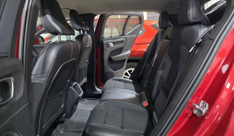 VOLVO XC40 D3 Business plus lleno