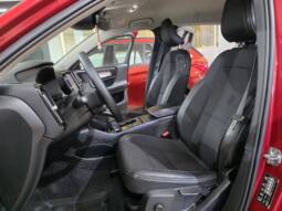 VOLVO XC40 D3 Business plus lleno
