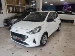 HYUNDAI i10 ESSENCE