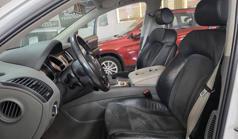AUDI Q7 lleno