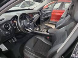 ALFA ROMEO STELVIO SPRINT Q4 lleno