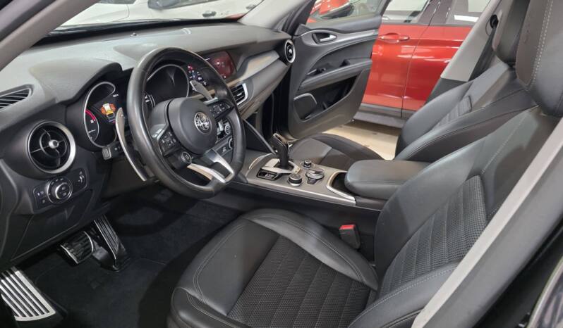 ALFA ROMEO STELVIO SPRINT Q4 lleno