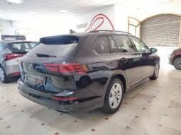 VOLKSWAGEN GOLF VIII LIFE lleno