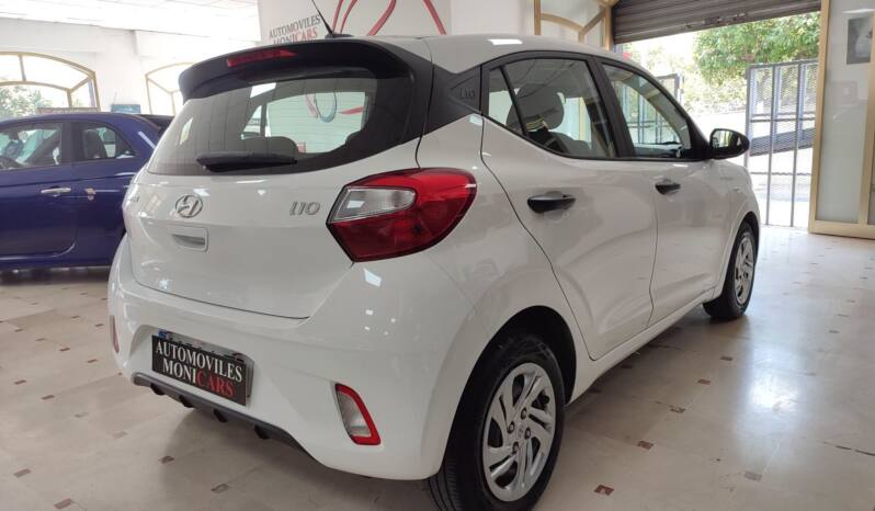 HYUNDAI i10 ESSENCE lleno