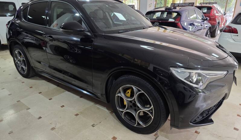 ALFA ROMEO STELVIO SPRINT Q4 lleno
