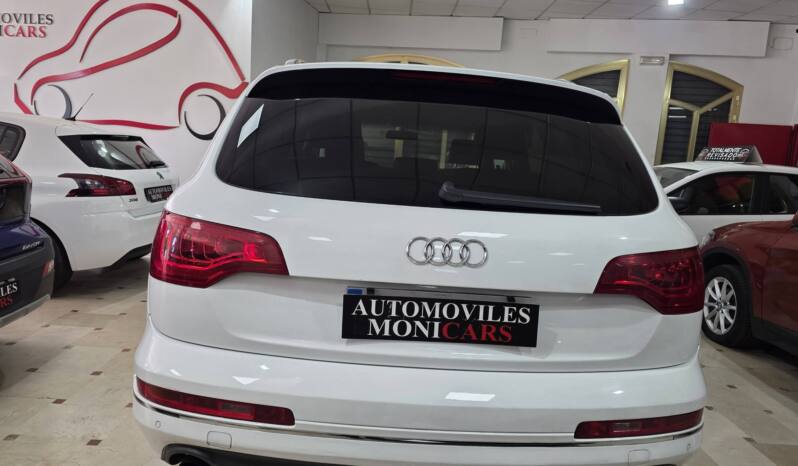 AUDI Q7 lleno