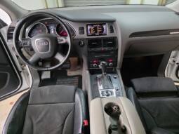 AUDI Q7 lleno